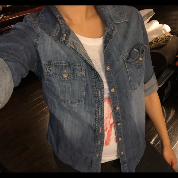 Dolled up Jean jacket - Picture 2 of 6